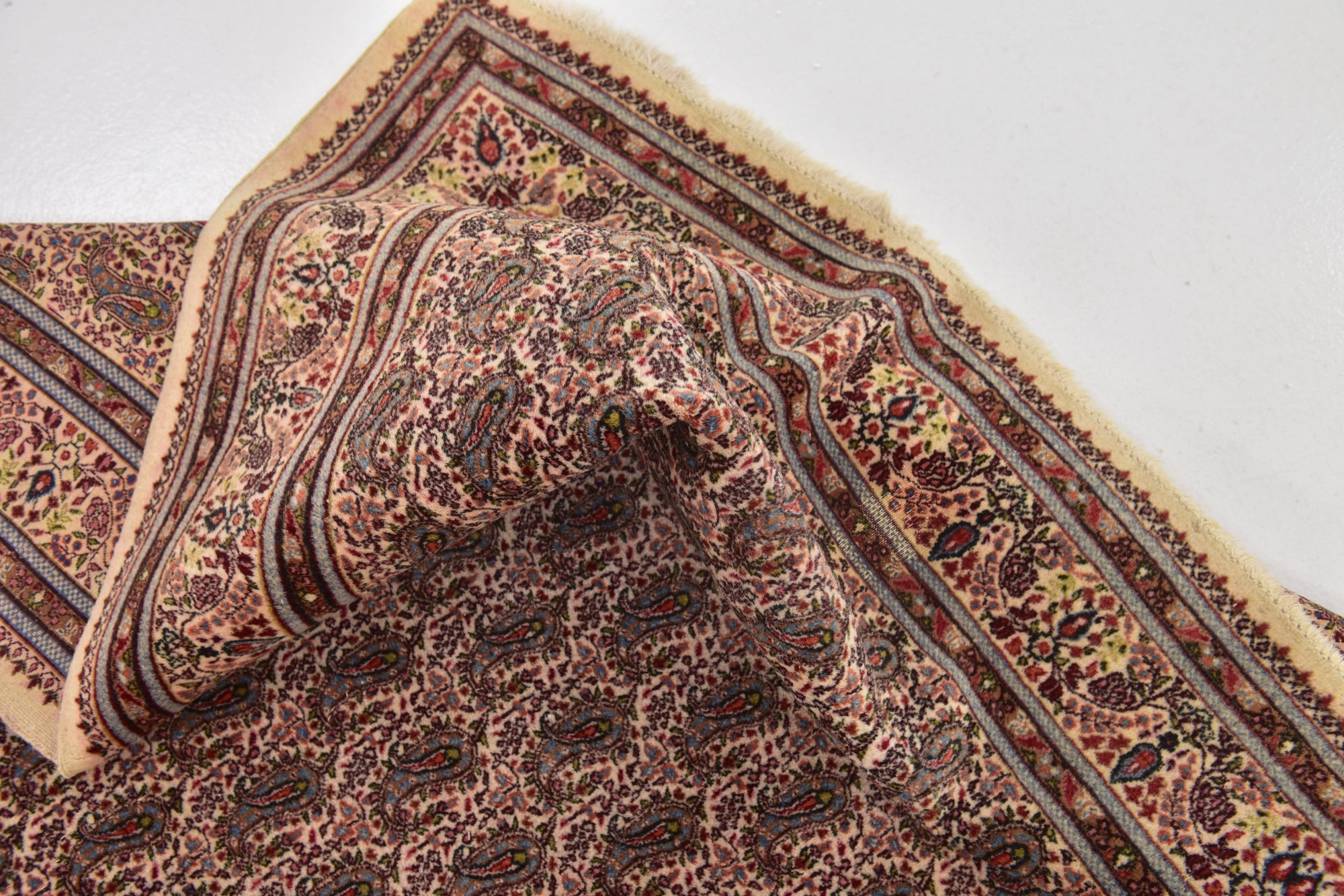7' x 10' 2 Hand Knotted Mood Persian Wool Rug