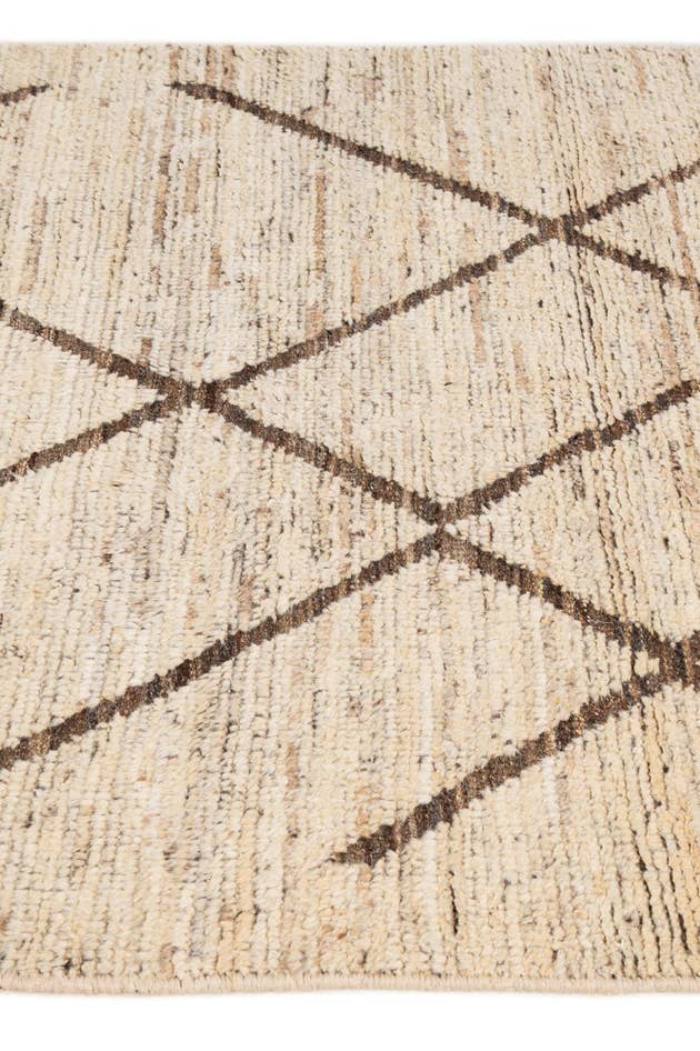 Detail image of 4' x 5' 10 Hand Knotted Moroccan Wool Rug