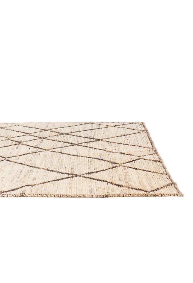 Detail image of 4' 2 x 6' 7 Hand Knotted Moroccan Wool Rug