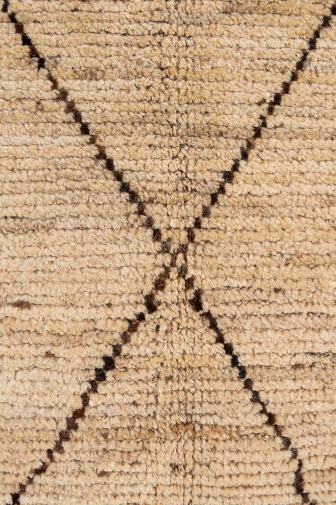 4' 10 x 5' 8 Hand Knotted Moroccan Wool Rug