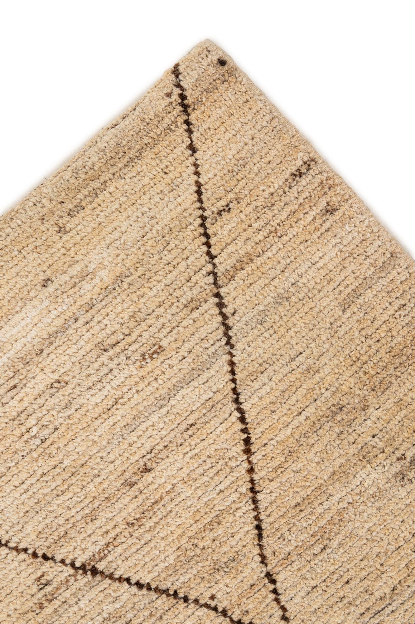 4' 10 x 5' 8 Hand Knotted Moroccan Wool Rug