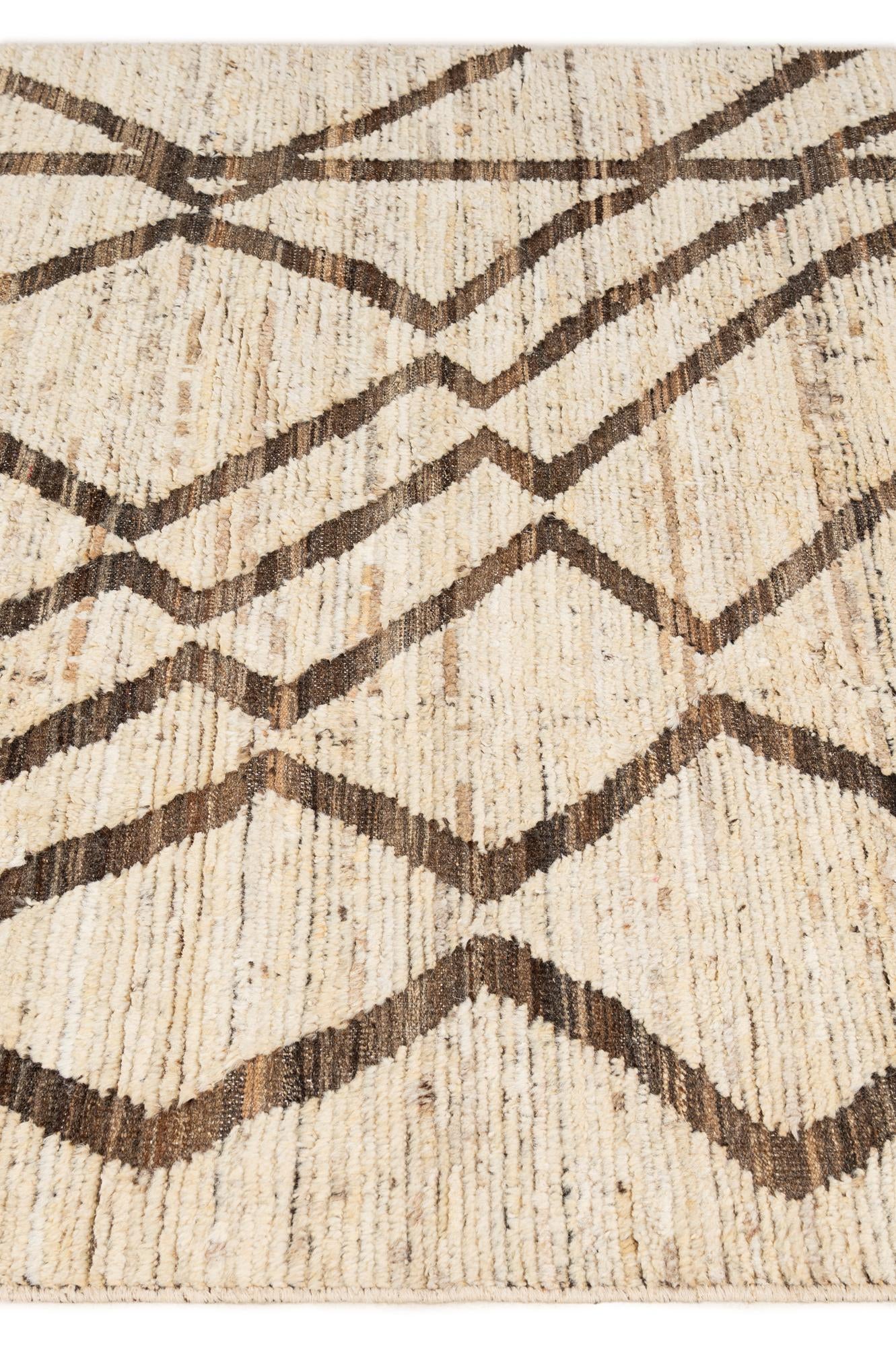 5' 1 x 6' 5 Hand Knotted Moroccan Wool Rug