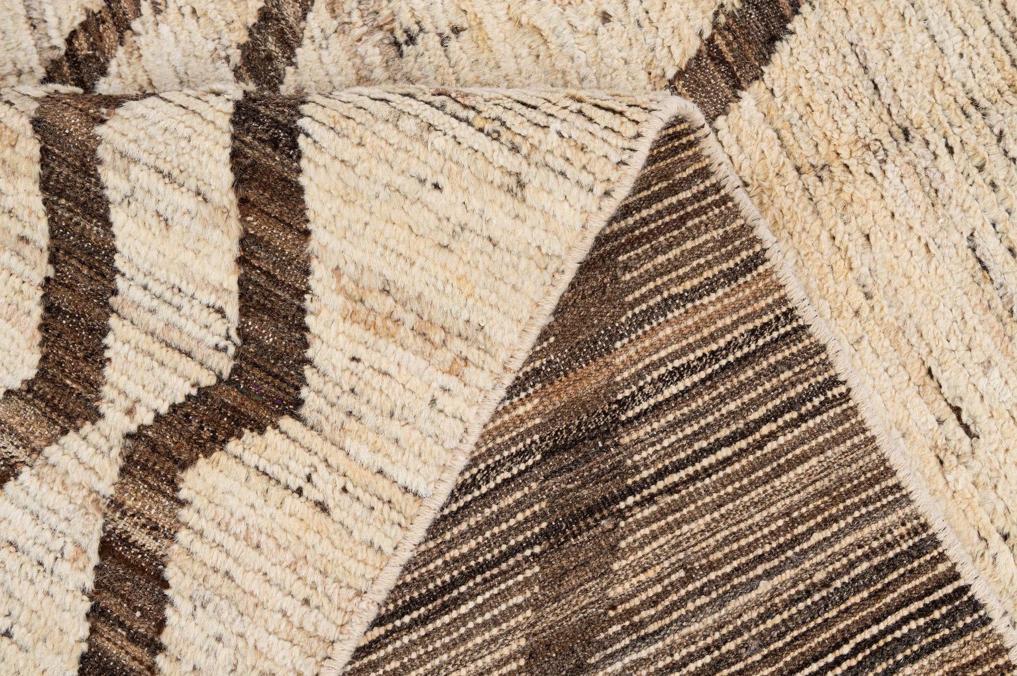 5' 1 x 6' 5 Hand Knotted Moroccan Wool Rug