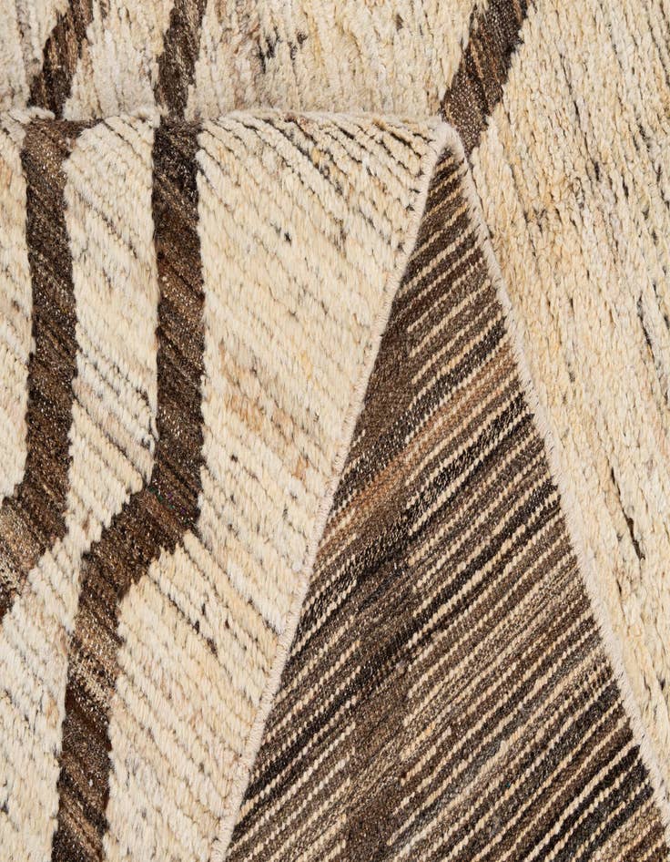 Detail image of 5' 1 x 6' 5  Hand Knotted Moroccan Wool Rug