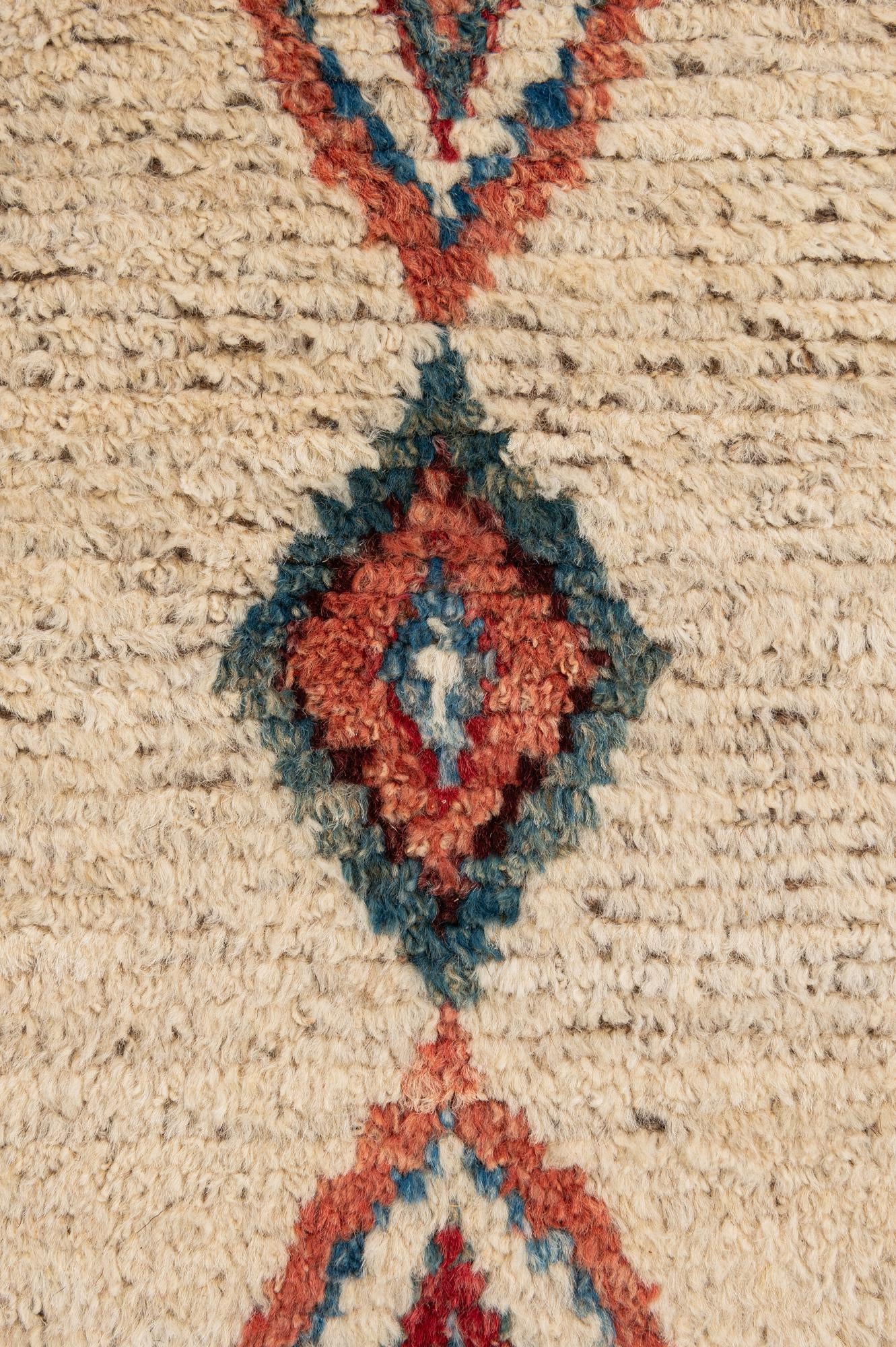 5' 6 x 7' 8 Hand Knotted Moroccan Wool Rug