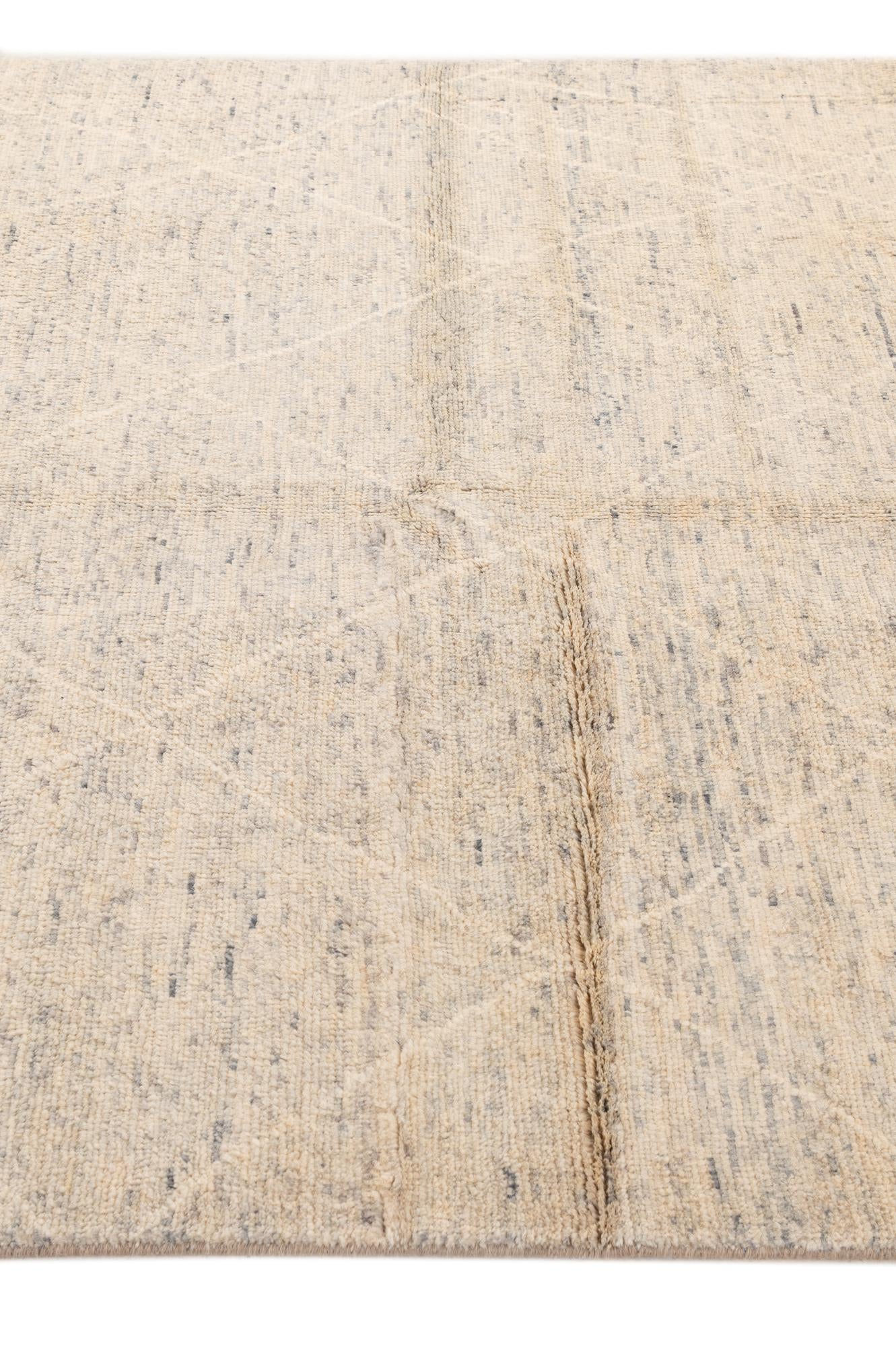 5' 1 x 8' Hand Knotted Moroccan Wool Rug