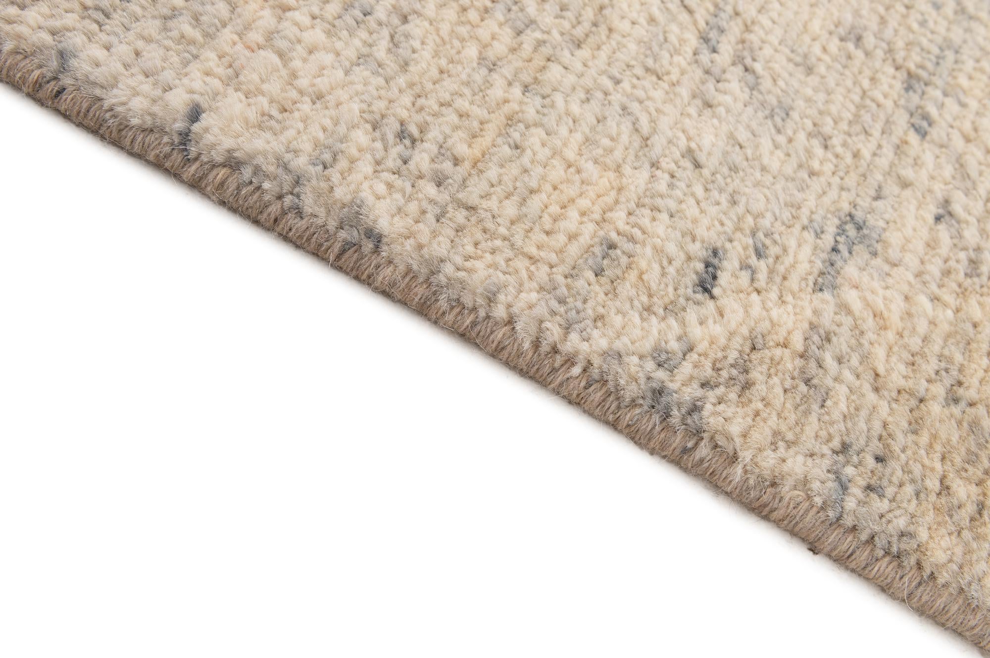 5' 1 x 8' Hand Knotted Moroccan Wool Rug