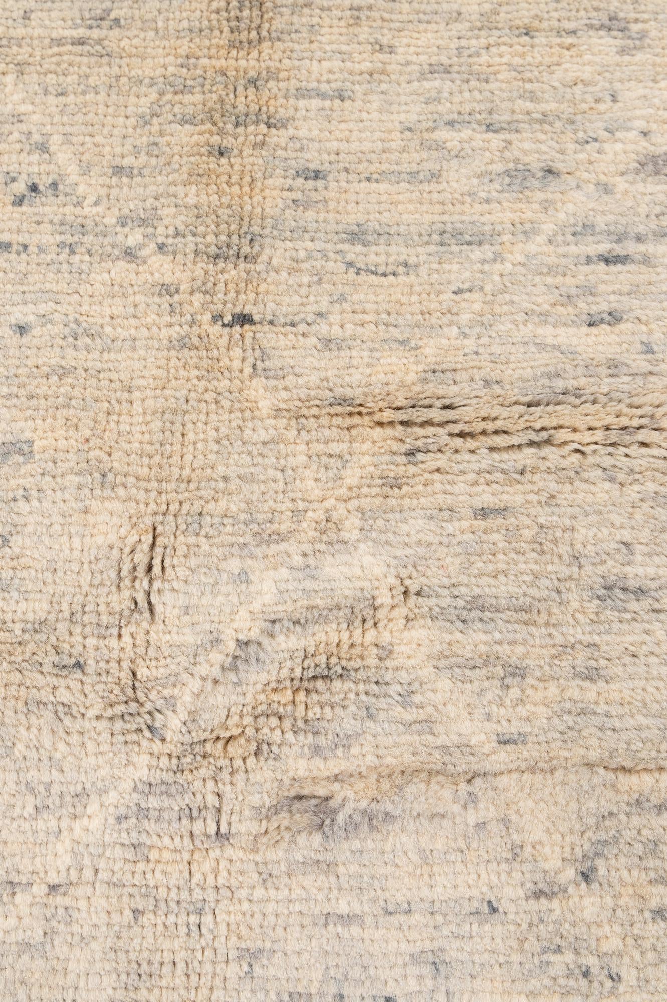 5' 1 x 8' Hand Knotted Moroccan Wool Rug