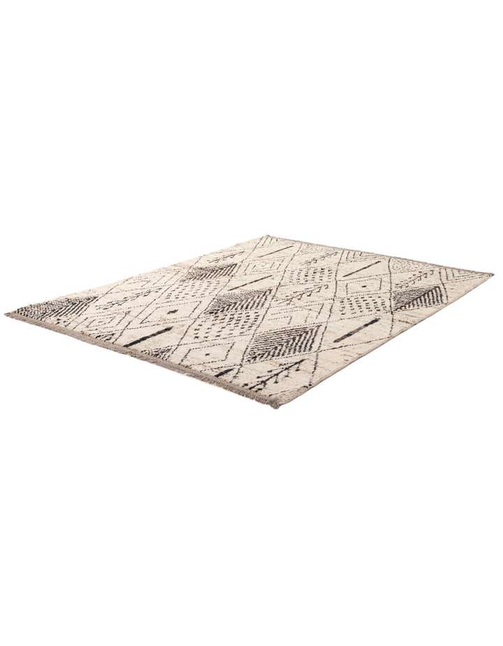 5' 10 x 7' 7 Hand Knotted Moroccan Wool Rug