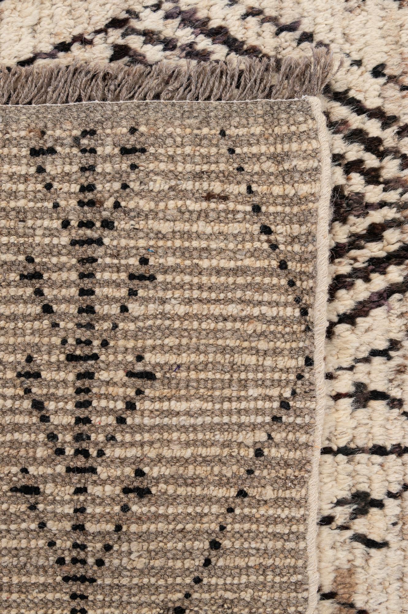 5' 10 x 7' 7 Hand Knotted Moroccan Wool Rug