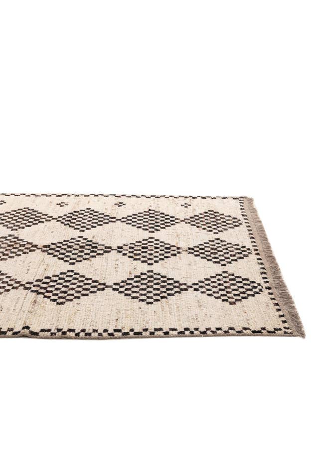 Detail image of 5' 8 x 7' 7 Hand Knotted Moroccan Wool Rug