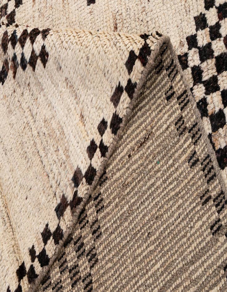 Detail image of 5' 8 x 7' 7  Hand Knotted Moroccan Wool Rug