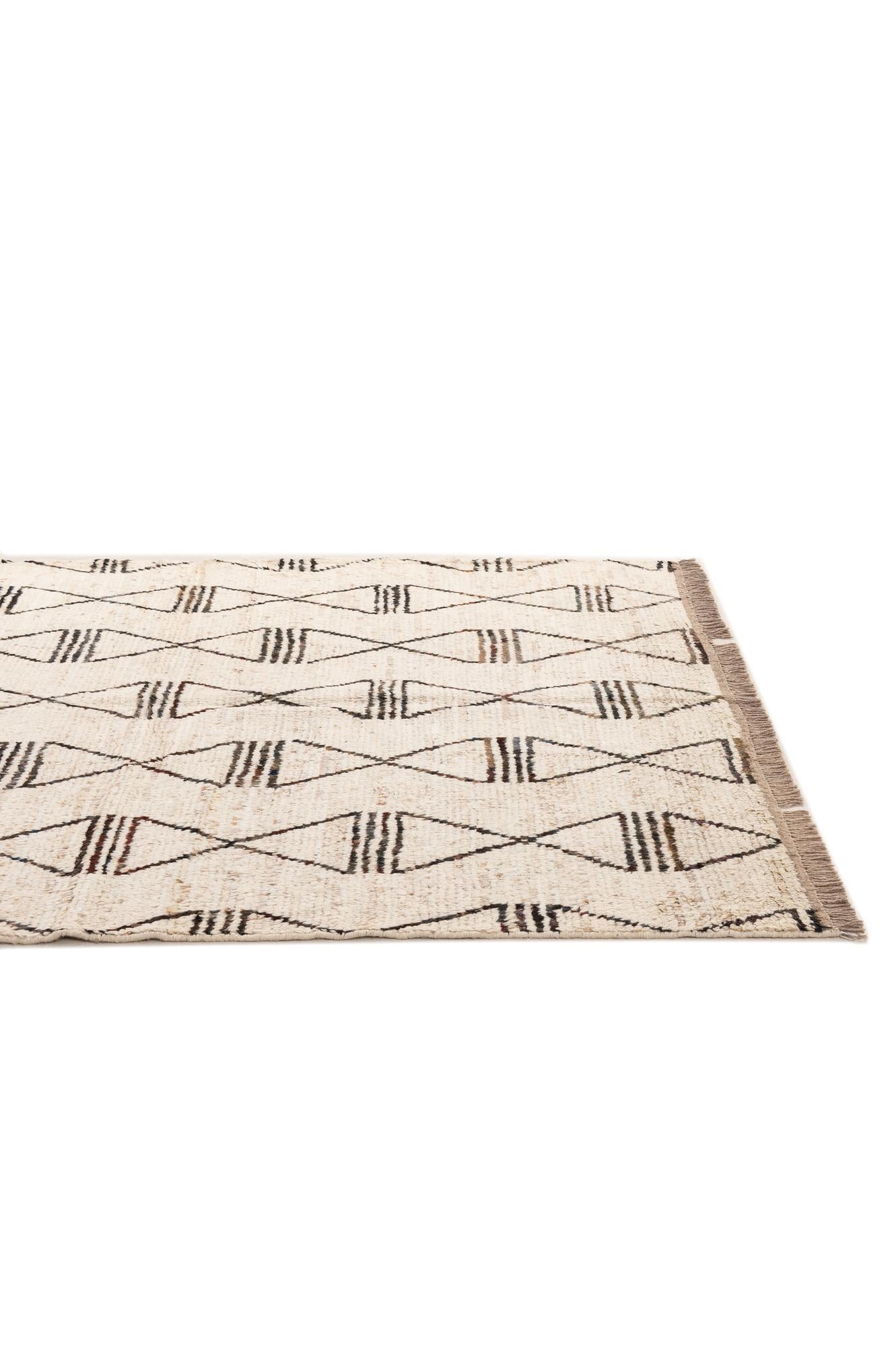 5' 8 x 7' 7 Hand Knotted Moroccan Wool Rug