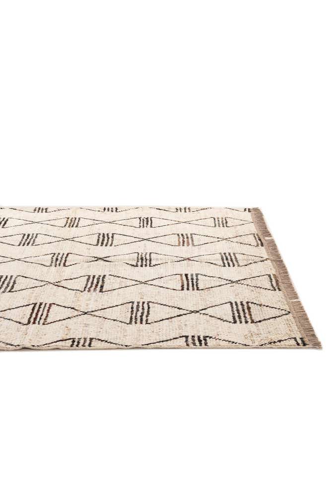 5' 8 x 7' 7 Hand Knotted Moroccan Wool Rug