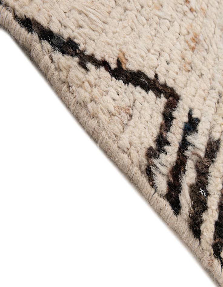 Detail image of 5' 8 x 7' 7  Hand Knotted Moroccan Wool Rug