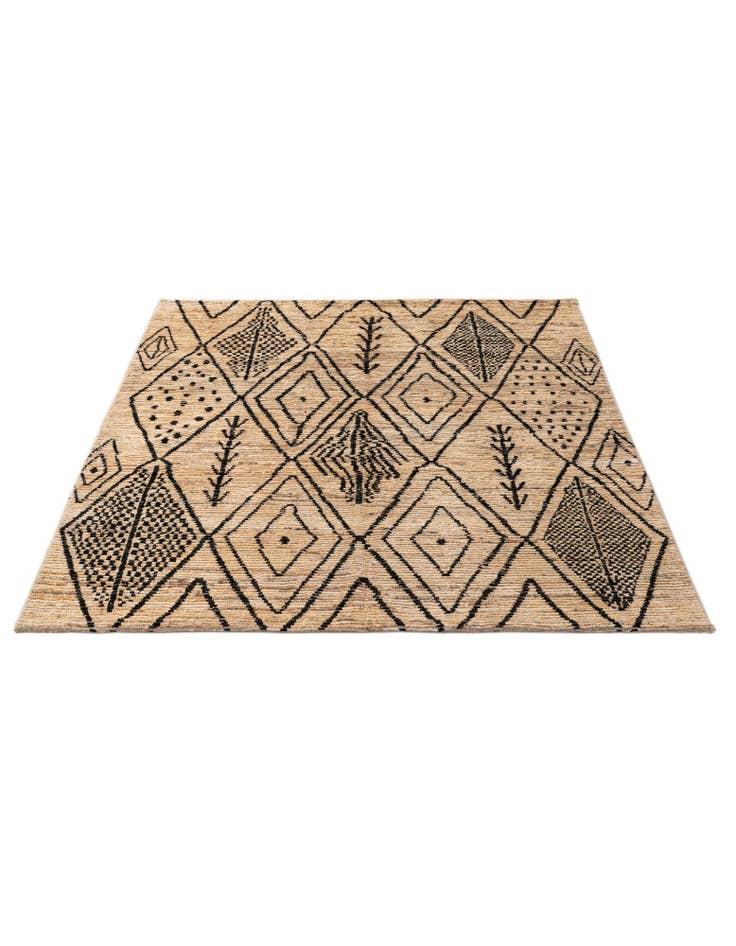 Detail image of 5' 9 x 7' 6 Hand Knotted Moroccan Wool Rug