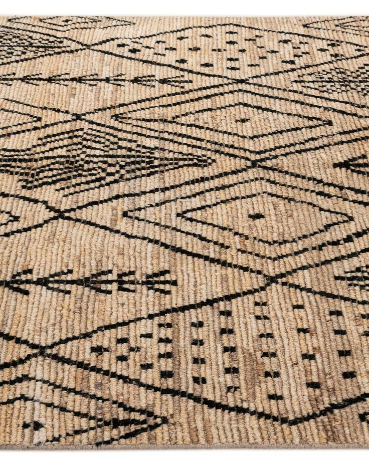 Detail image of 5' 9 x 7' 6  Hand Knotted Moroccan Wool Rug