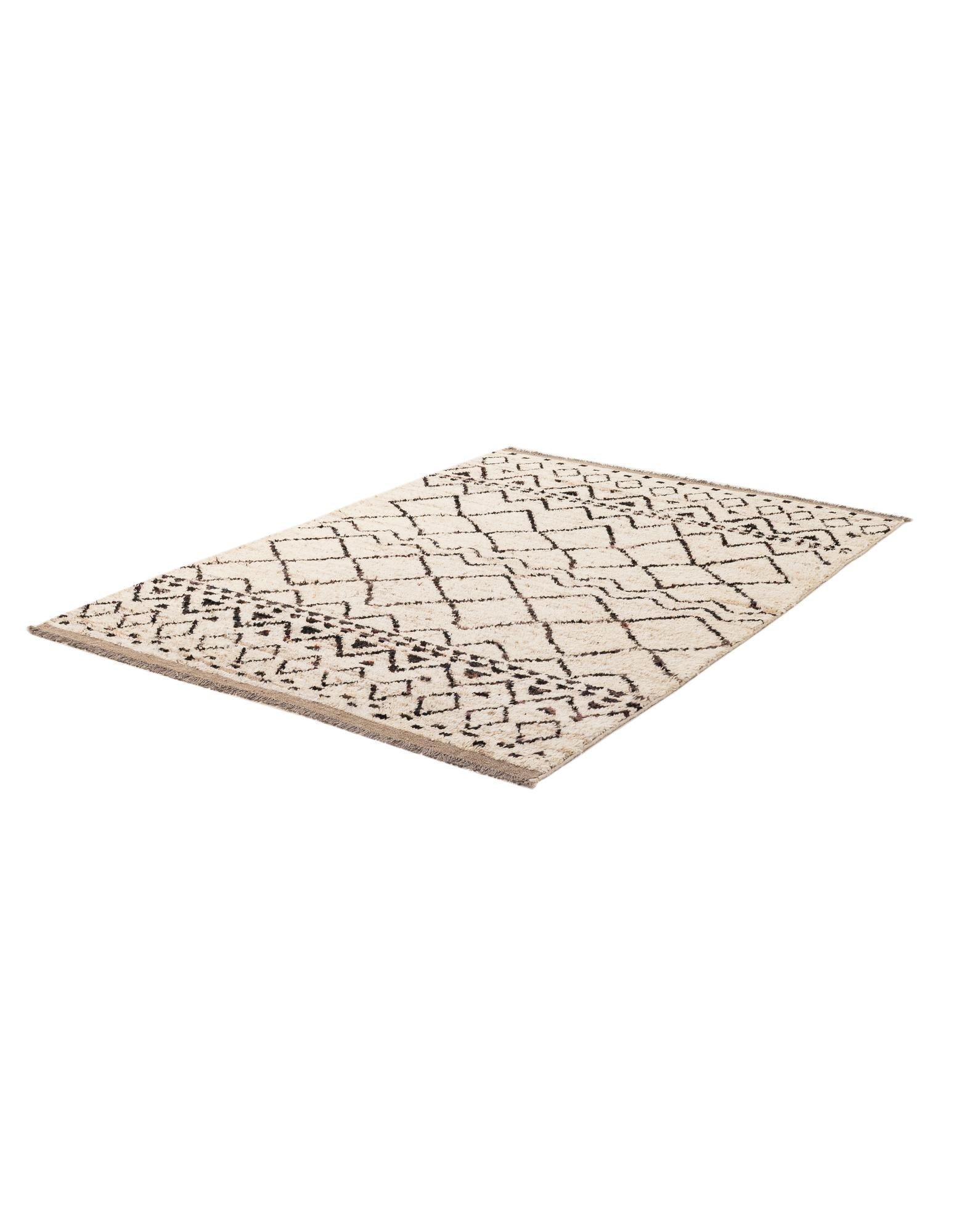 5' 5 x 7' 8 Hand Knotted Moroccan Wool Rug