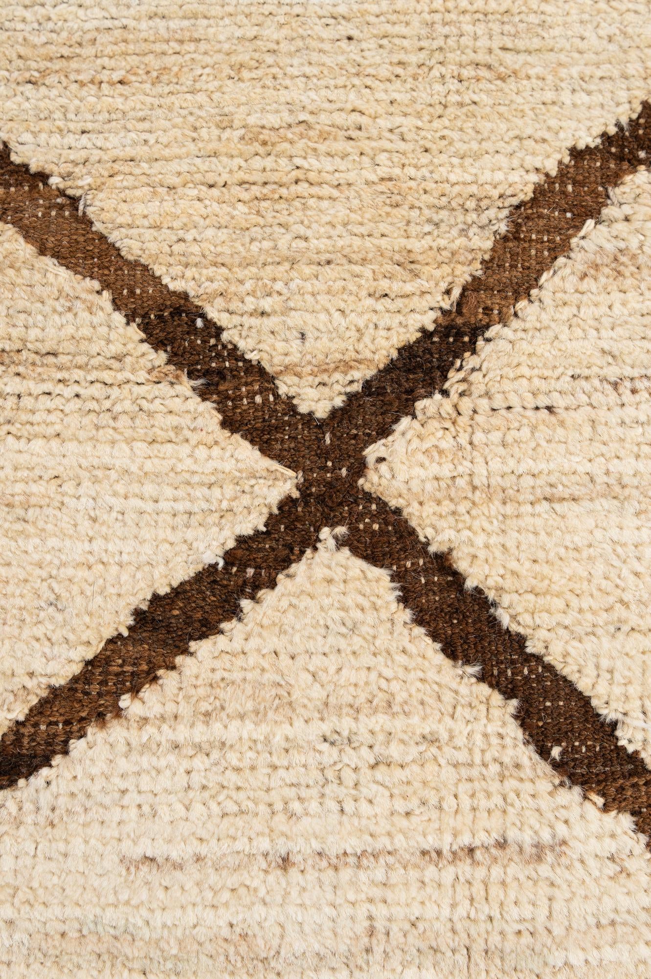 5' 7 x 7' 11 Hand Knotted Moroccan Wool Rug