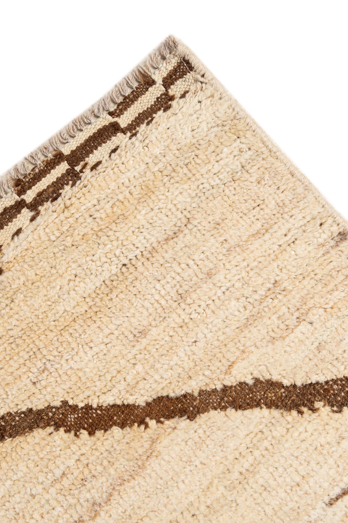 5' 7 x 7' 11 Hand Knotted Moroccan Wool Rug