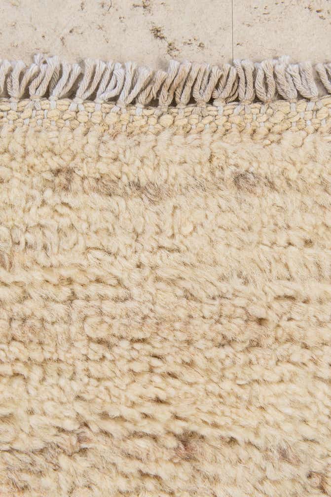 5' 10 x 7' 10 Hand Knotted Moroccan Wool Rug