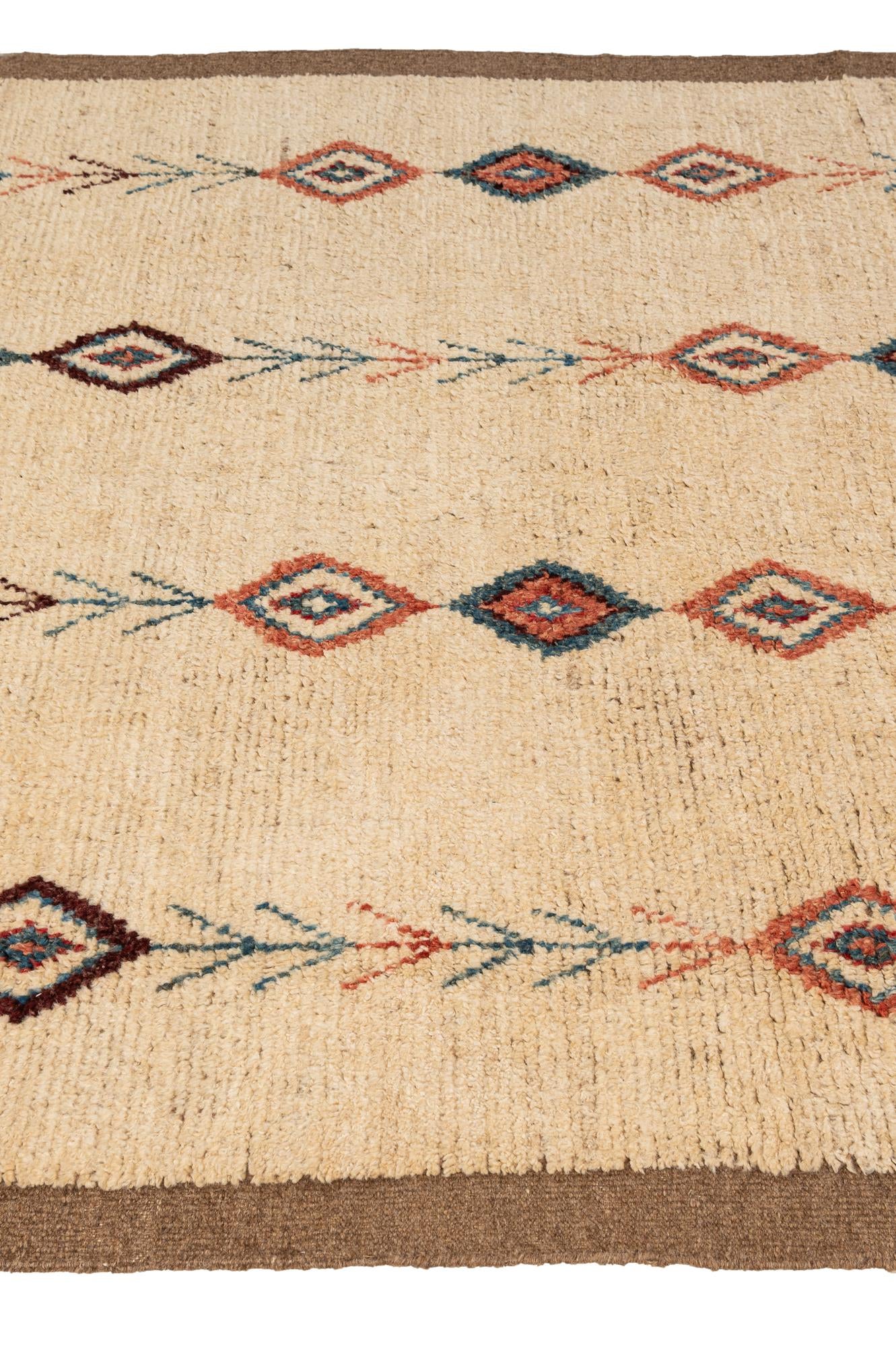 5' 9 x 8' Hand Knotted Moroccan Wool Rug