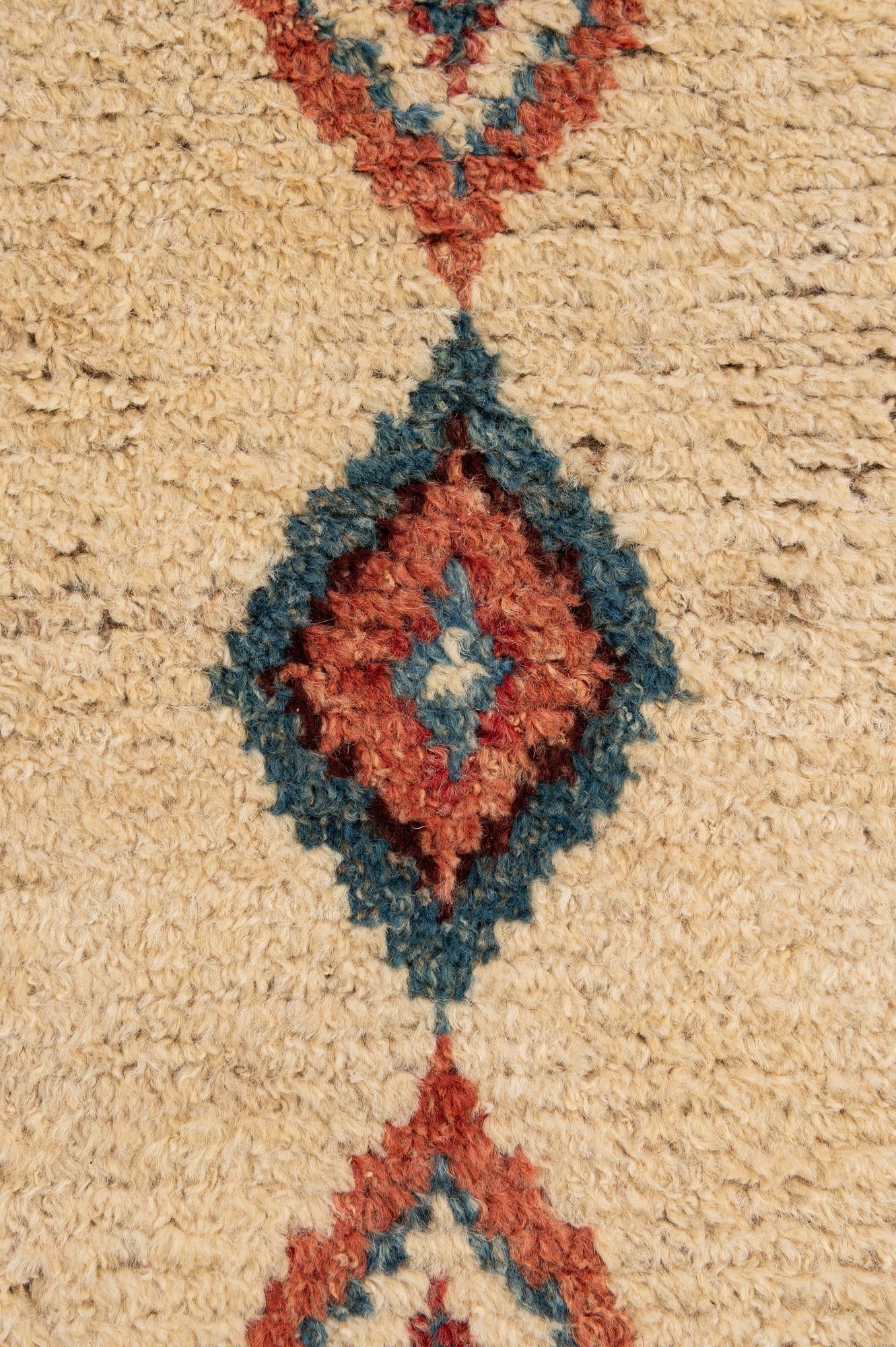 5' 9 x 8' Hand Knotted Moroccan Wool Rug