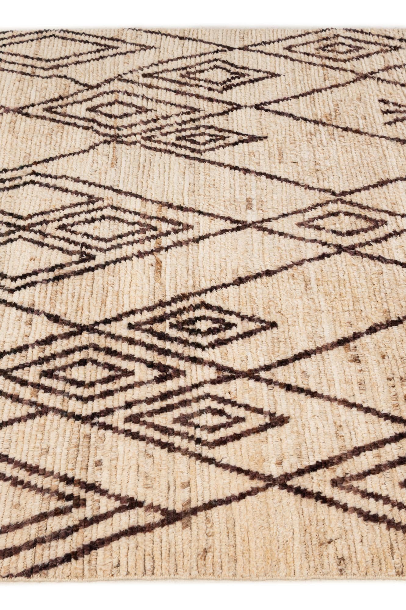 5' 10 x 7' 8 Hand Knotted Moroccan Wool Rug