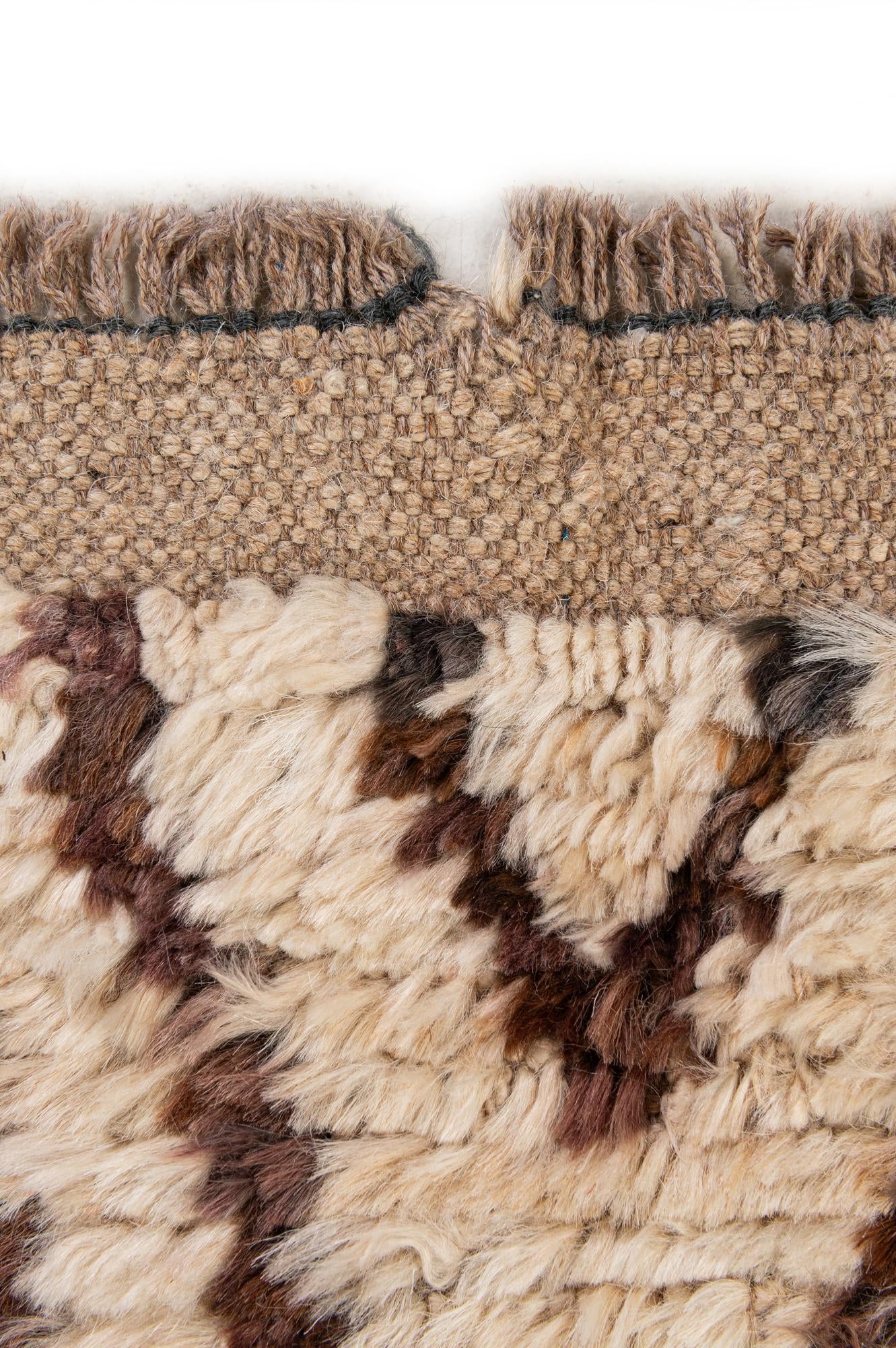 5' 10 x 7' 8 Hand Knotted Moroccan Wool Rug