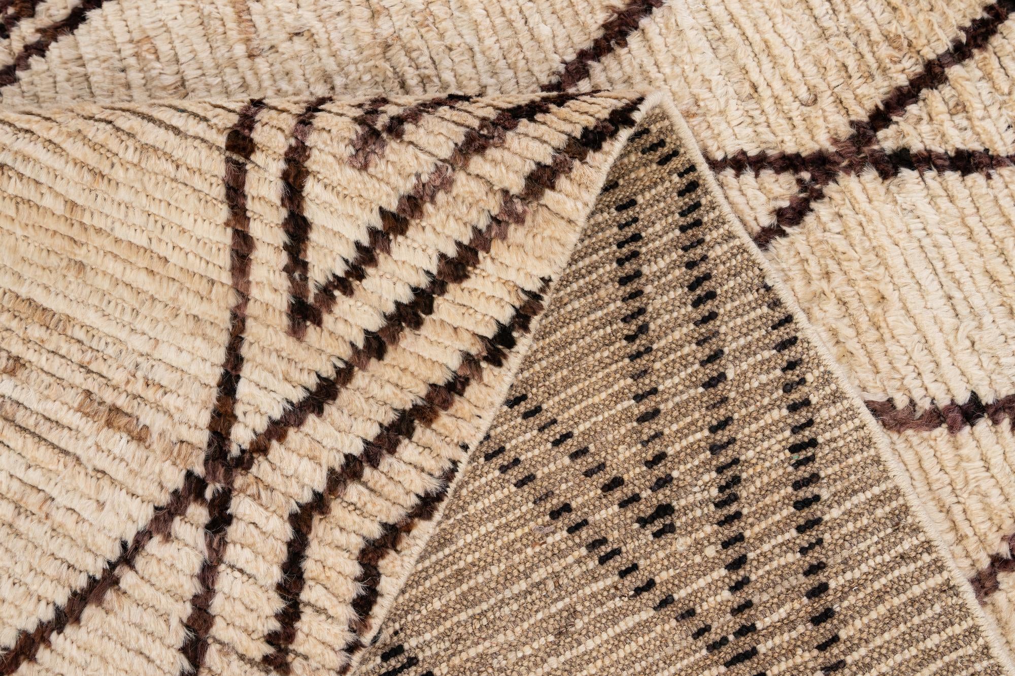 5' 10 x 7' 8 Hand Knotted Moroccan Wool Rug
