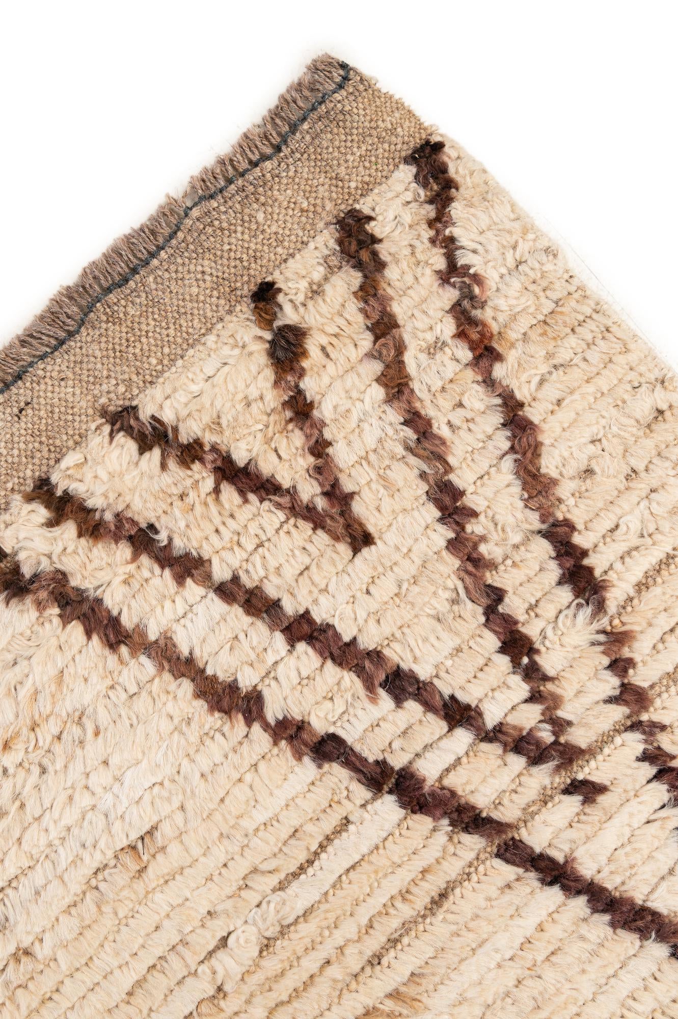 5' 10 x 7' 8 Hand Knotted Moroccan Wool Rug