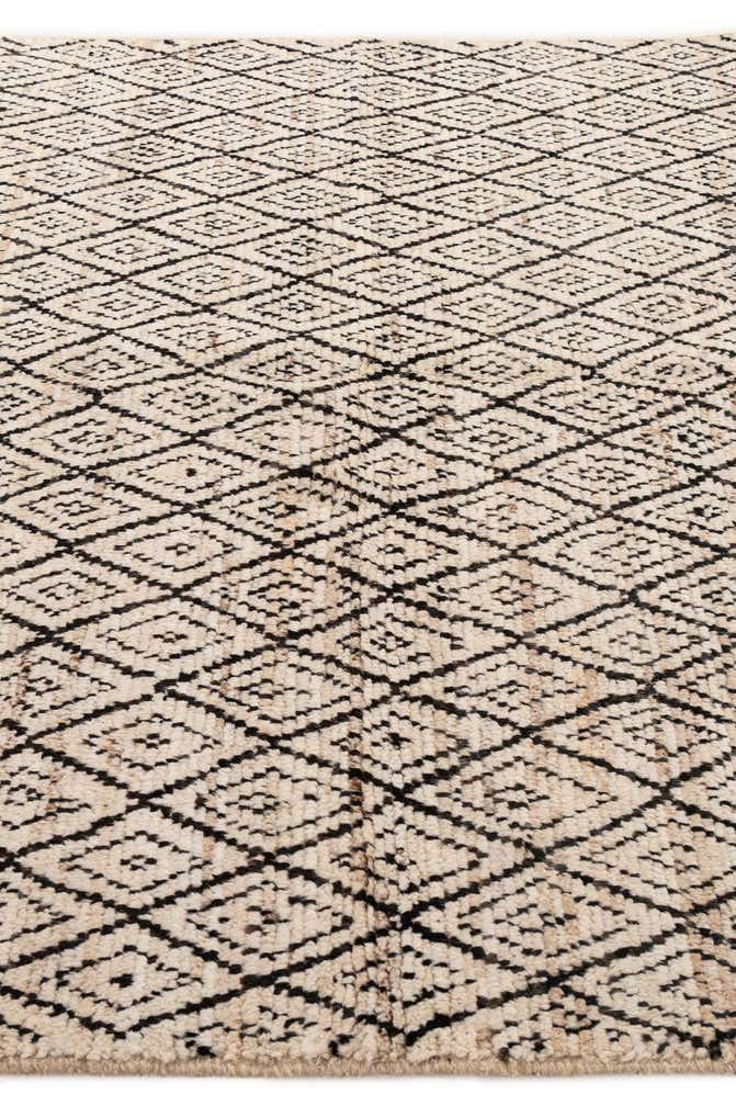 5' 10 x 8' 3 Hand Knotted Moroccan Wool Rug