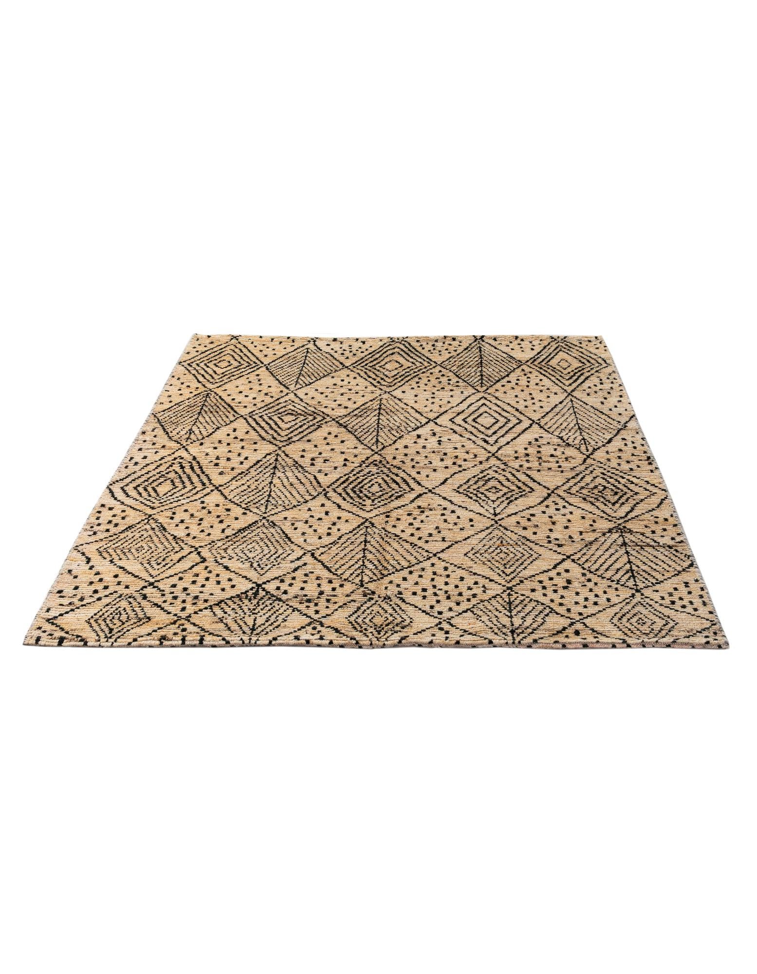5' 9 x 7' 5 Hand Knotted Moroccan Wool Rug