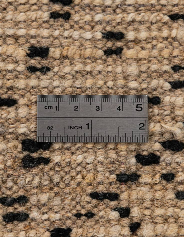 Detail image of 5' 9 x 7' 5  Hand Knotted Moroccan Wool Rug