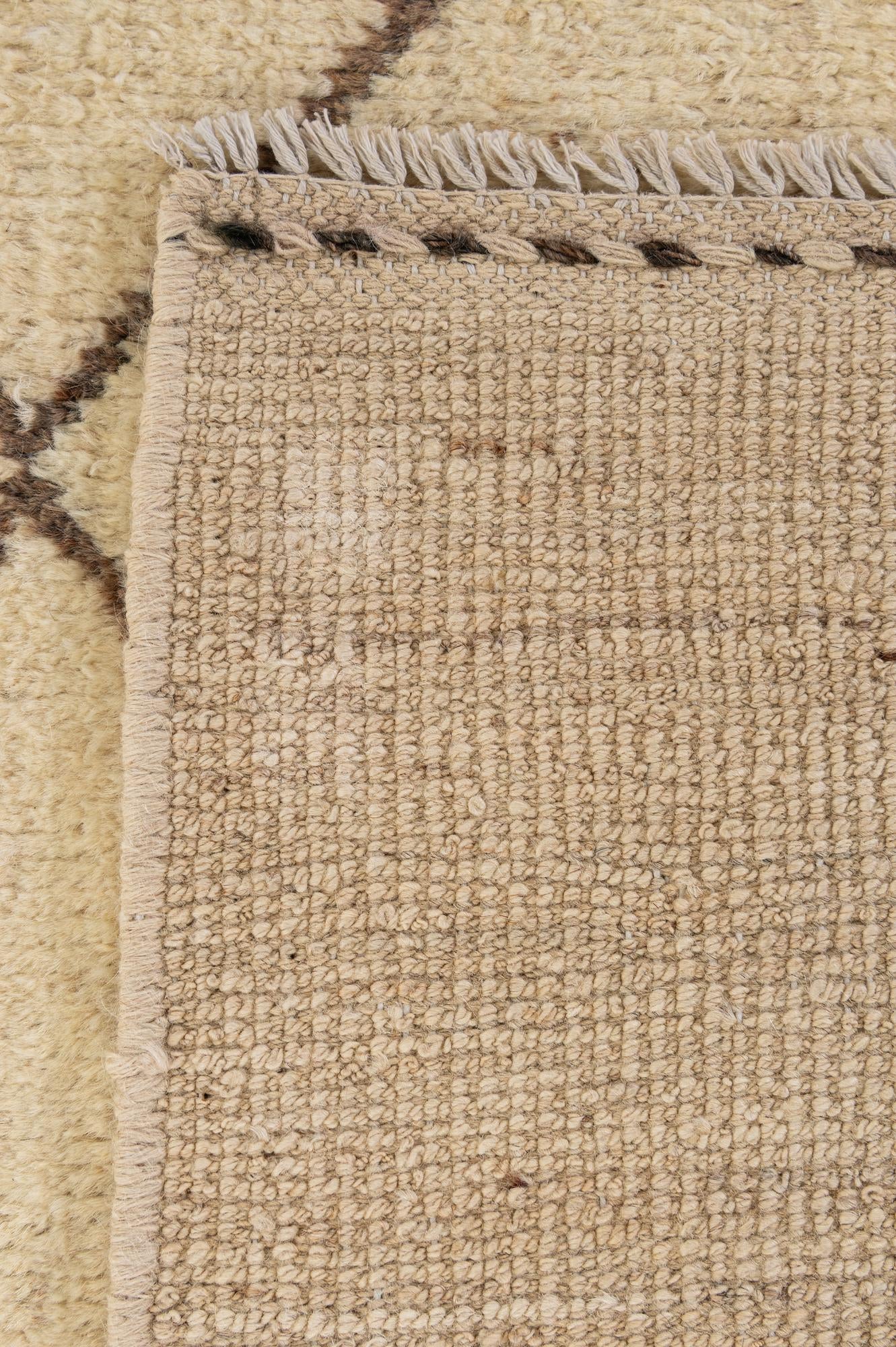5' 10 x 8' 1 Hand Knotted Moroccan Wool Rug