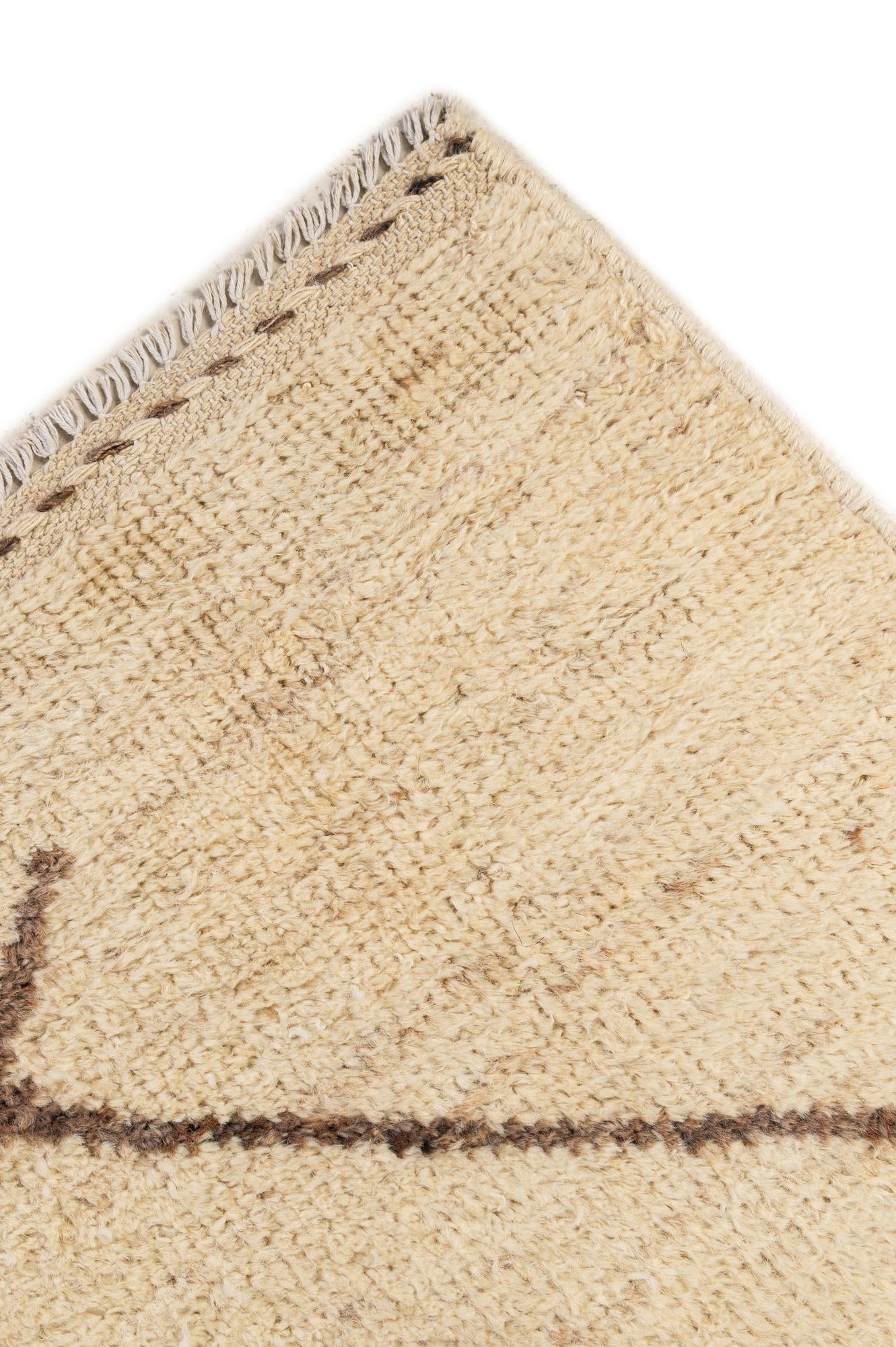 5' 10 x 8' 1 Hand Knotted Moroccan Wool Rug