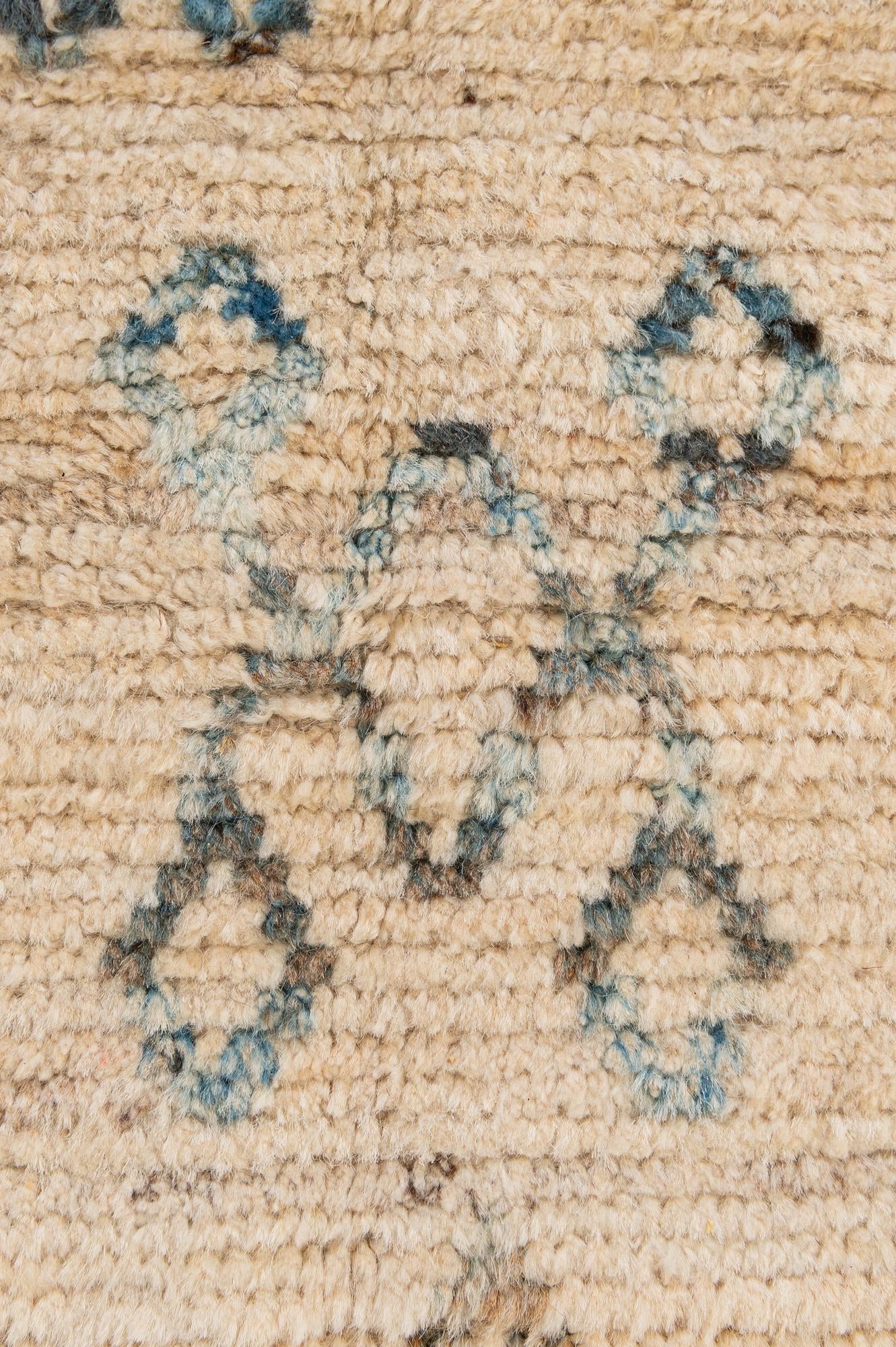 5' 10 x 8' 2 Hand Knotted Moroccan Wool Rug
