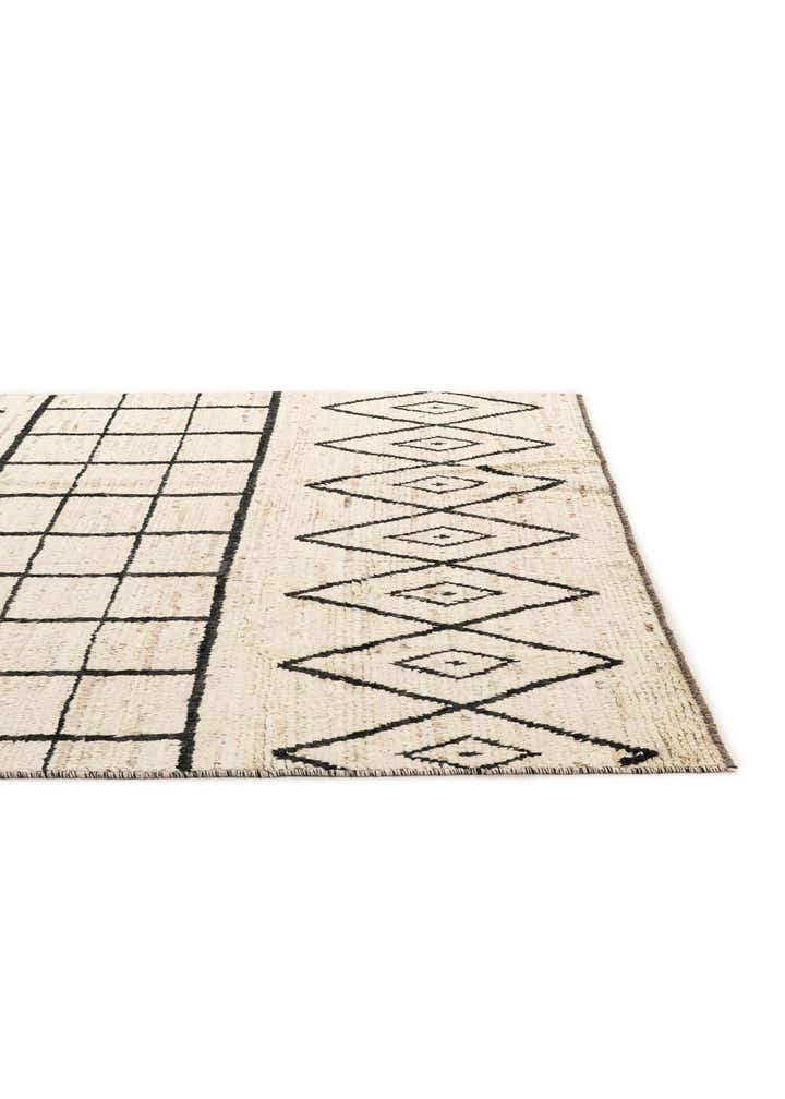 5' 11 x 8' 9 Hand Knotted Moroccan Wool Rug