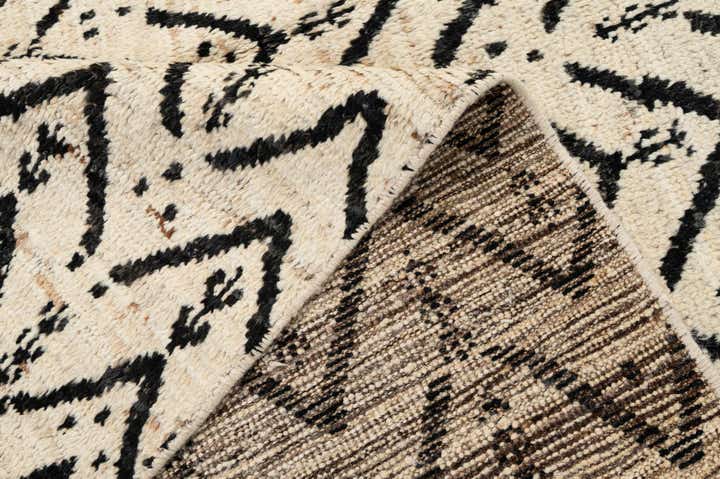 6' 3 x 8' 10 Hand Knotted Moroccan Wool Rug