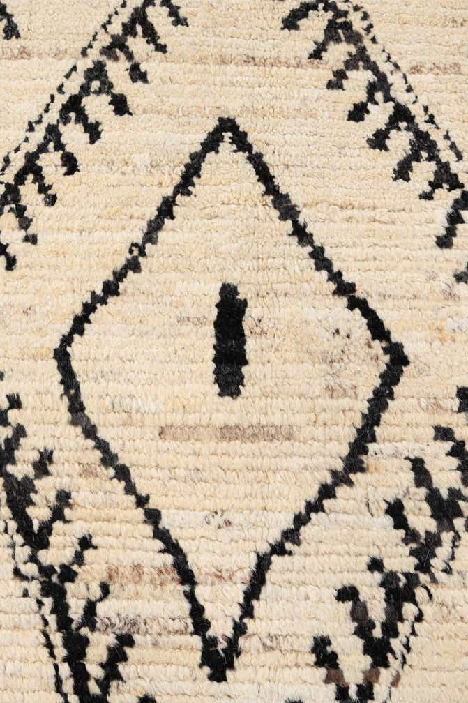 6' 1 x 8' 10 Hand Knotted Moroccan Wool Rug