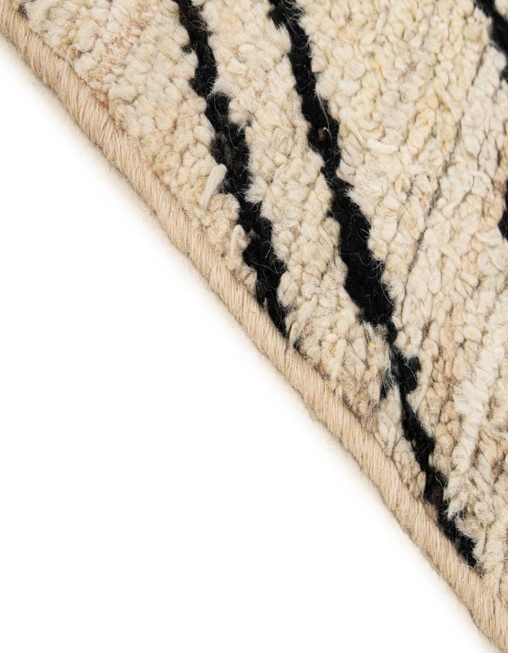 Detail image of 6' 5 x 9' 6  Hand Knotted Moroccan Wool Rug