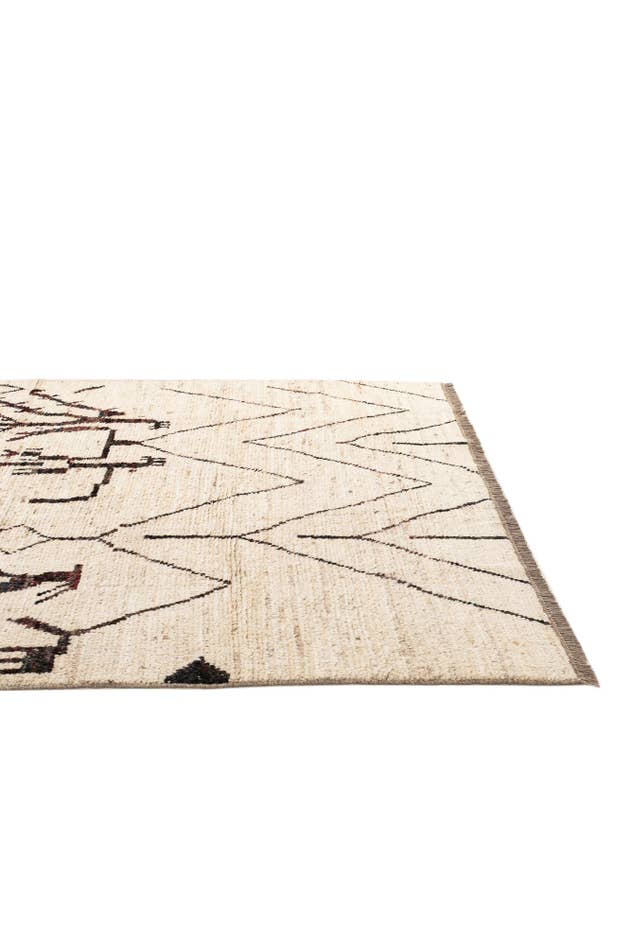 Detail image of 6' 7 x 9' 4 Hand Knotted Moroccan Wool Rug