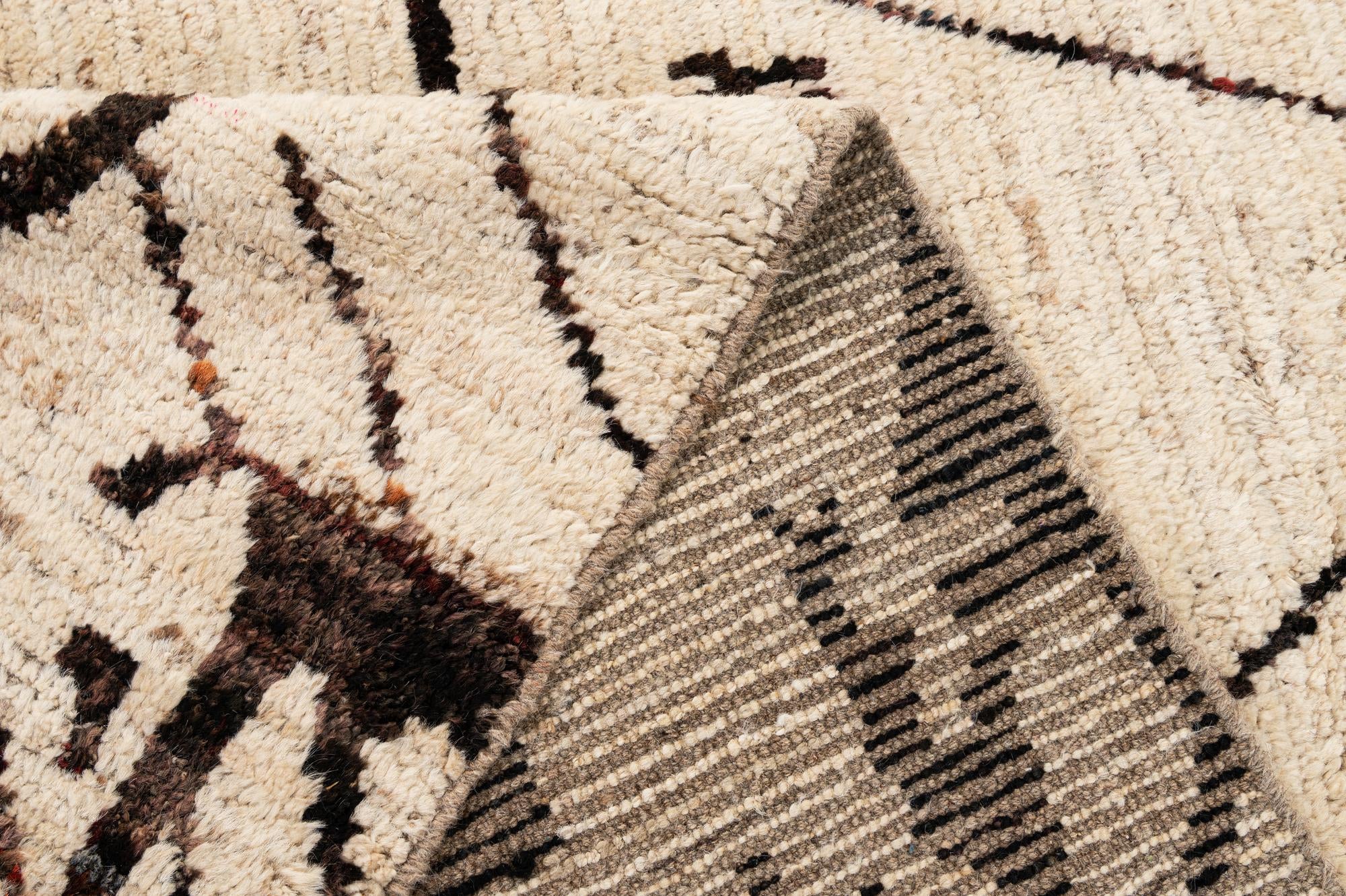 6' 7 x 9' 4 Hand Knotted Moroccan Wool Rug