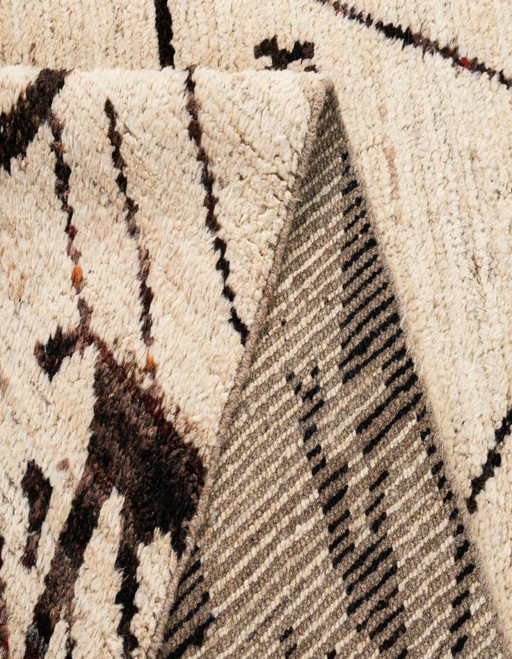 Detail image of 6' 7 x 9' 4  Hand Knotted Moroccan Wool Rug