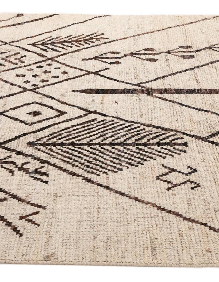 Detail image of 6' 7 x 9' 8 Hand Knotted Moroccan Wool Rug