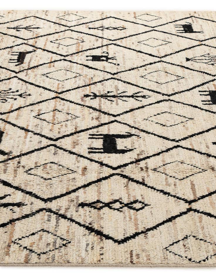 Detail image of 6' 9 x 9' 8  Hand Knotted Moroccan Wool Rug