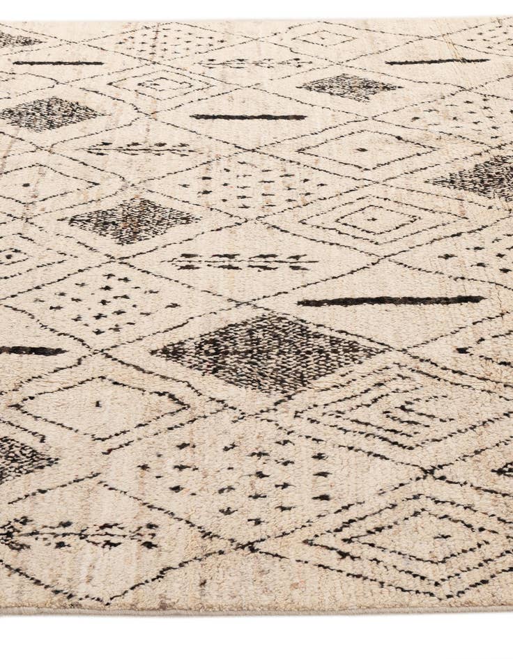 Detail image of 6' 7 x 9' 8  Hand Knotted Moroccan Wool Rug