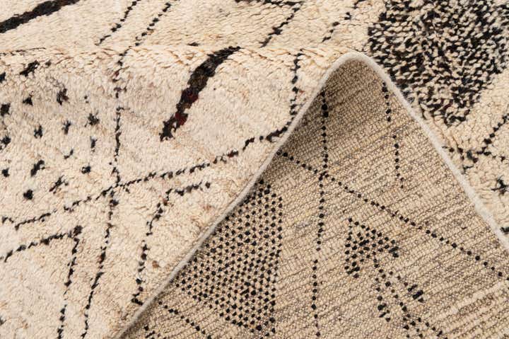 6' 7 x 9' 8 Hand Knotted Moroccan Wool Rug