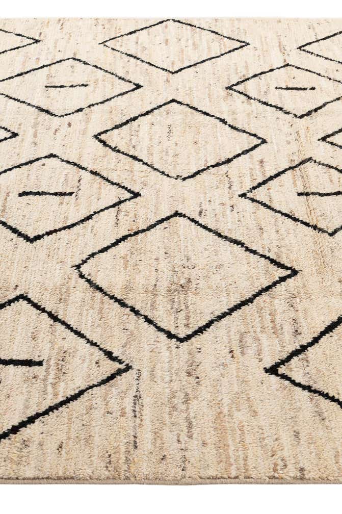 6' 8 x 9' 9 Hand Knotted Moroccan Wool Rug