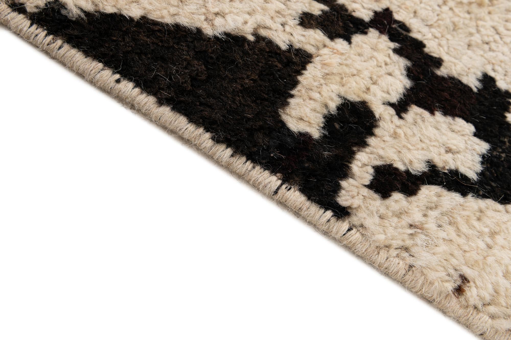 6' 8 x 9' 5 Hand Knotted Moroccan Wool Rug